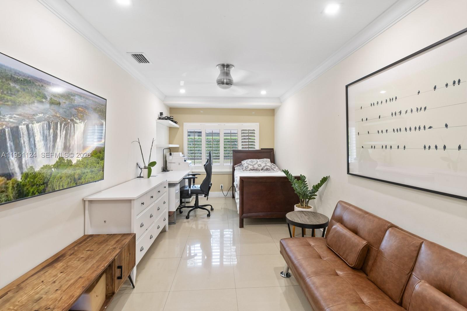 5601 Maggiore St Coral Gables, FL 33146