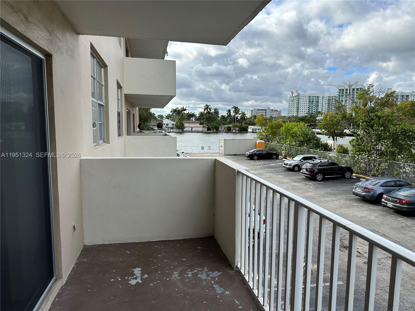 1455 N Treasure Dr #2C North Bay Village, FL 33141