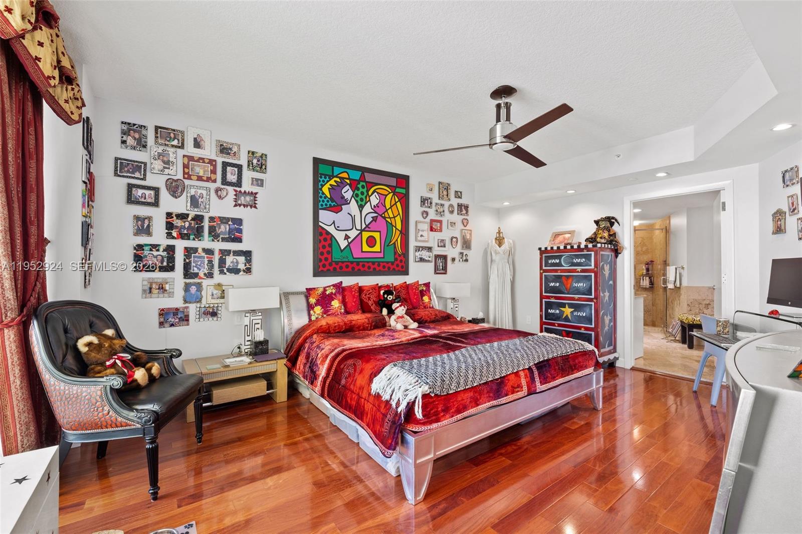 1455 Ocean Dr #1401 Miami Beach, FL 33139