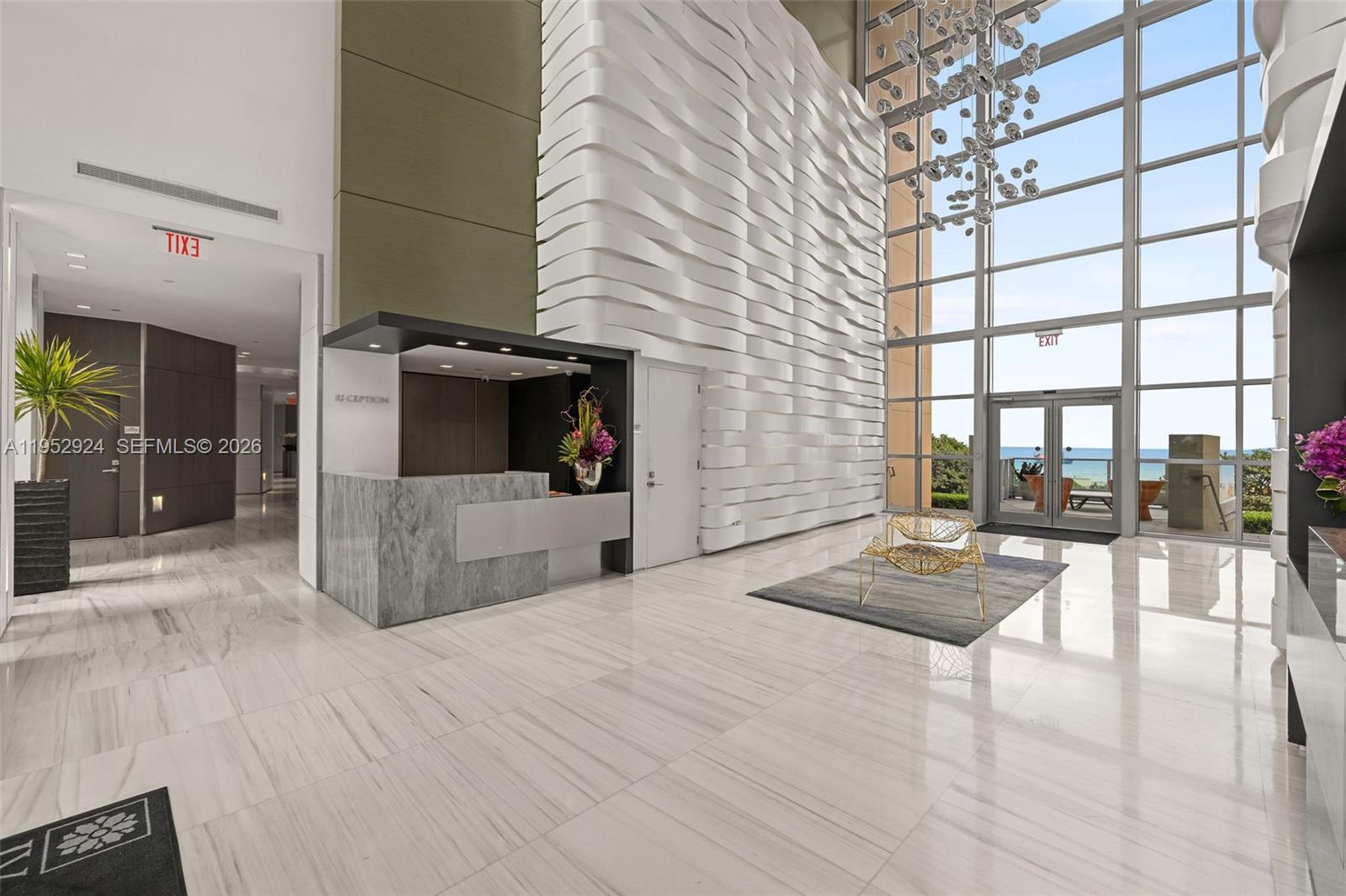 1455 Ocean Dr #1401 Miami Beach, FL 33139