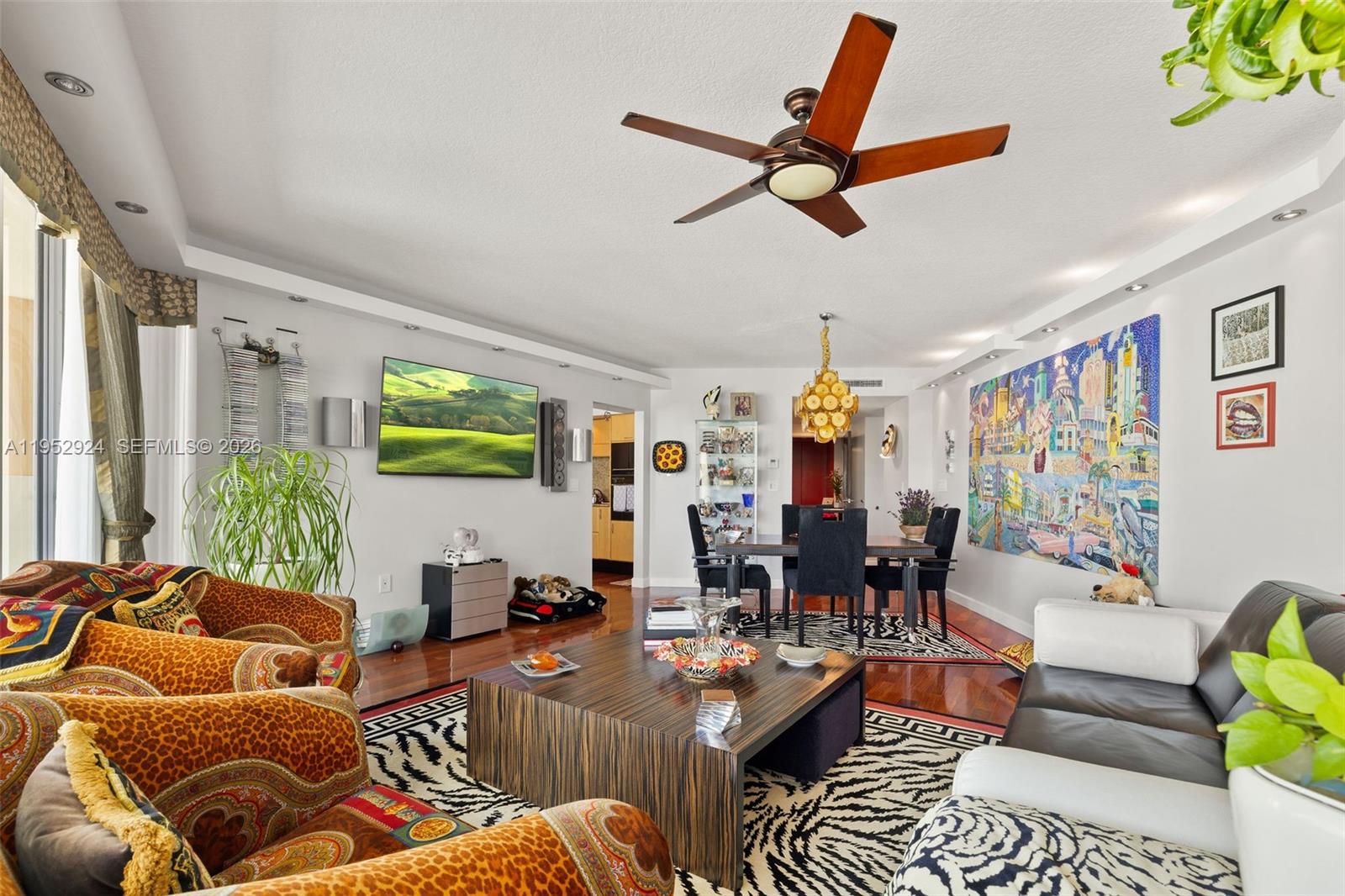 1455 Ocean Dr #1401 Miami Beach, FL 33139