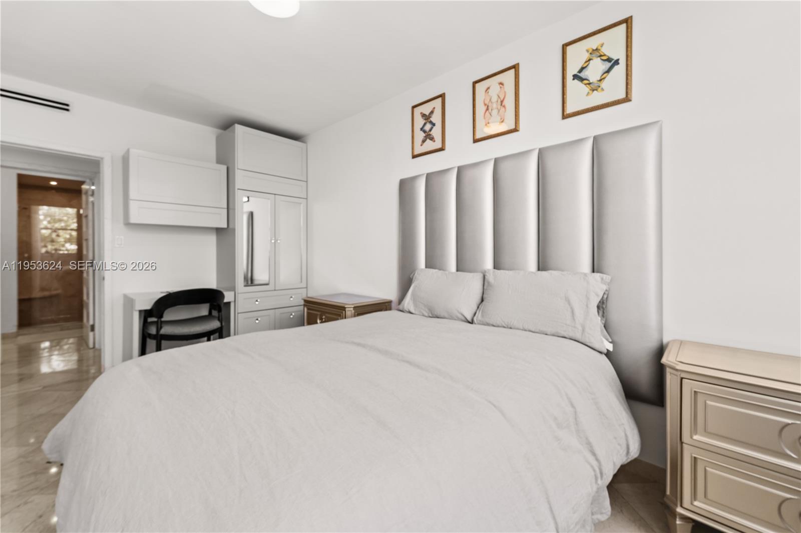 5640 Collins Ave #4D Miami Beach, FL 33140