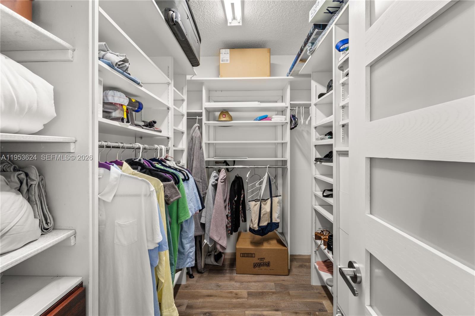 5640 Collins Ave #4D Miami Beach, FL 33140