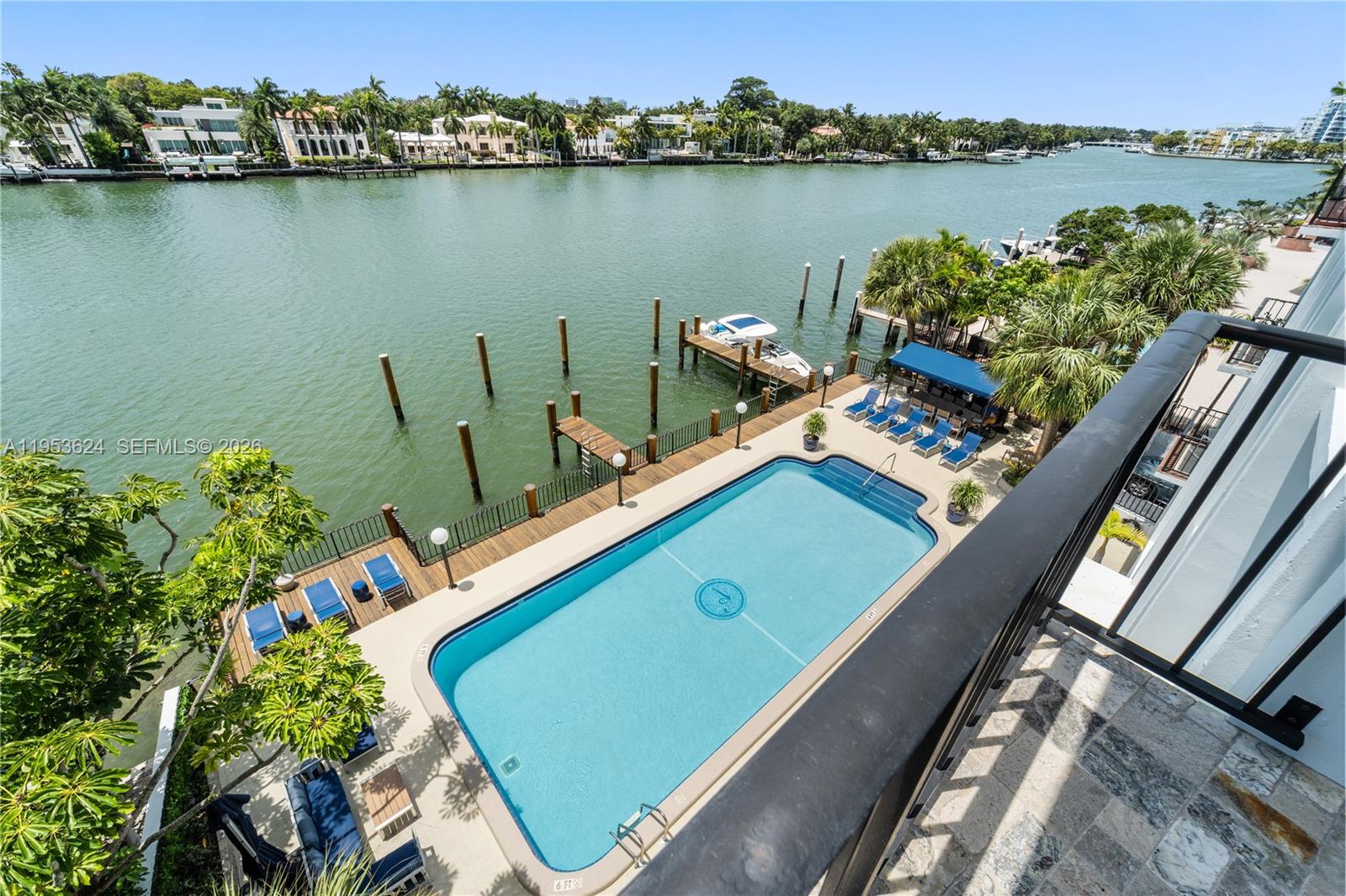 5640 Collins Ave #4D Miami Beach, FL 33140