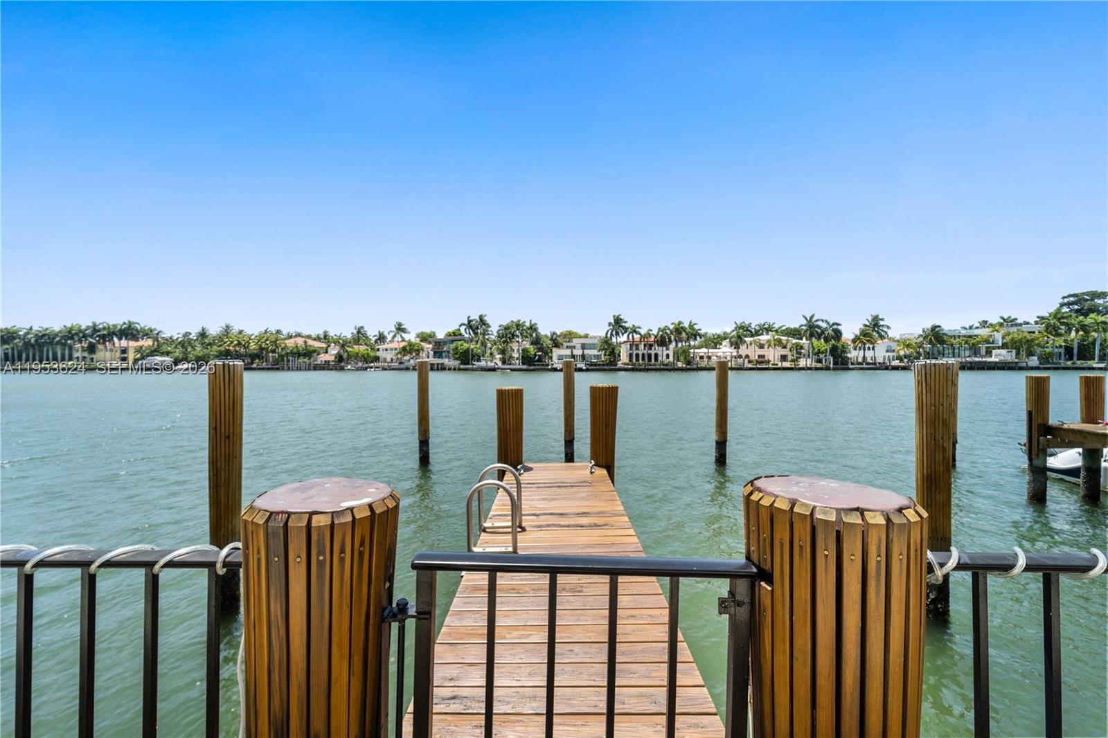 5640 Collins Ave #4D Miami Beach, FL 33140