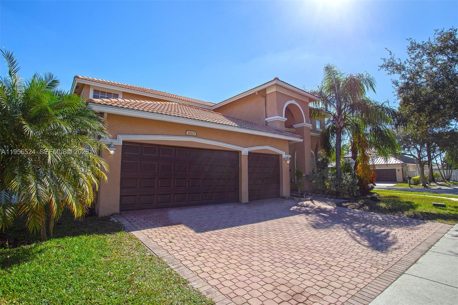 2023 NW 141st Ave Pembroke Pines, FL 33028