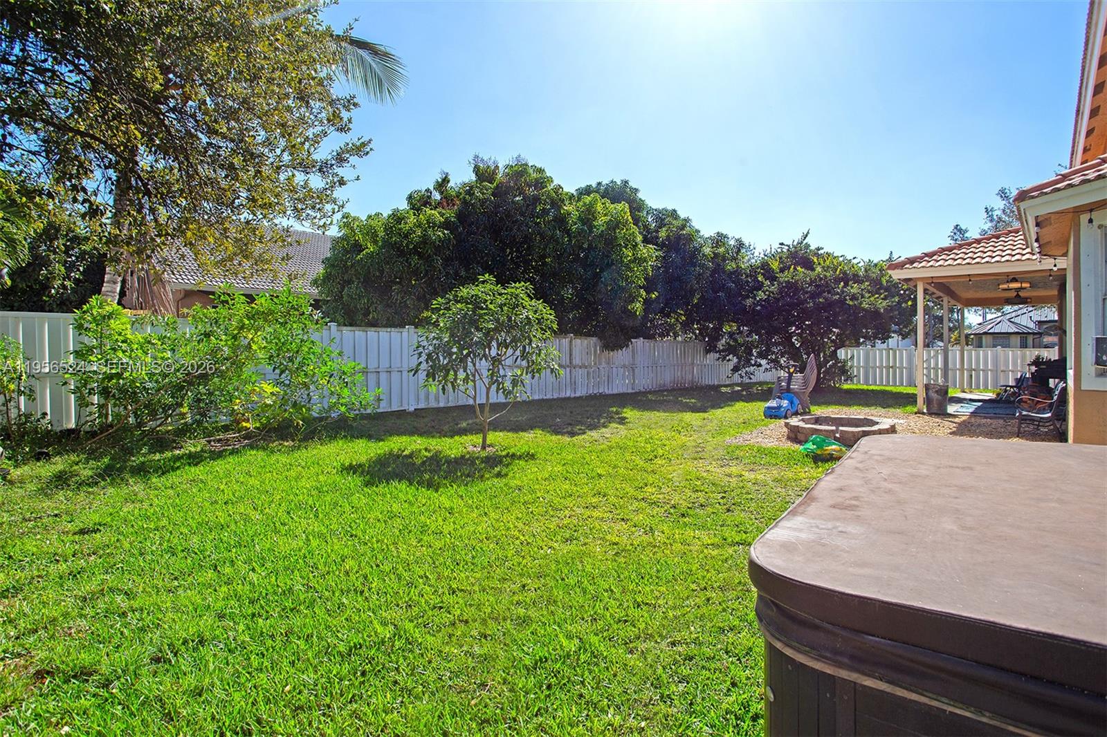 2023 NW 141st Ave Pembroke Pines, FL 33028