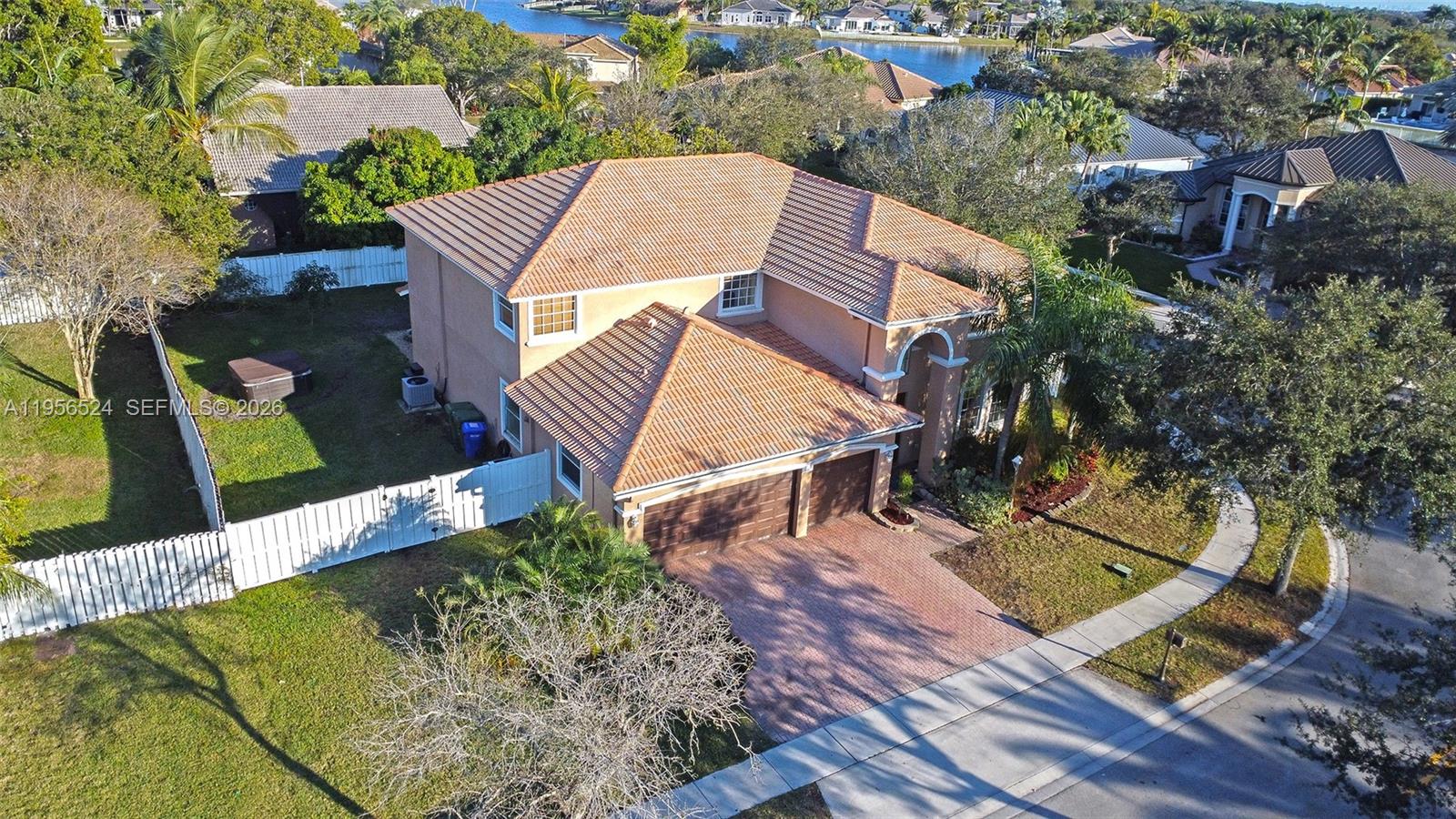 2023 NW 141st Ave Pembroke Pines, FL 33028