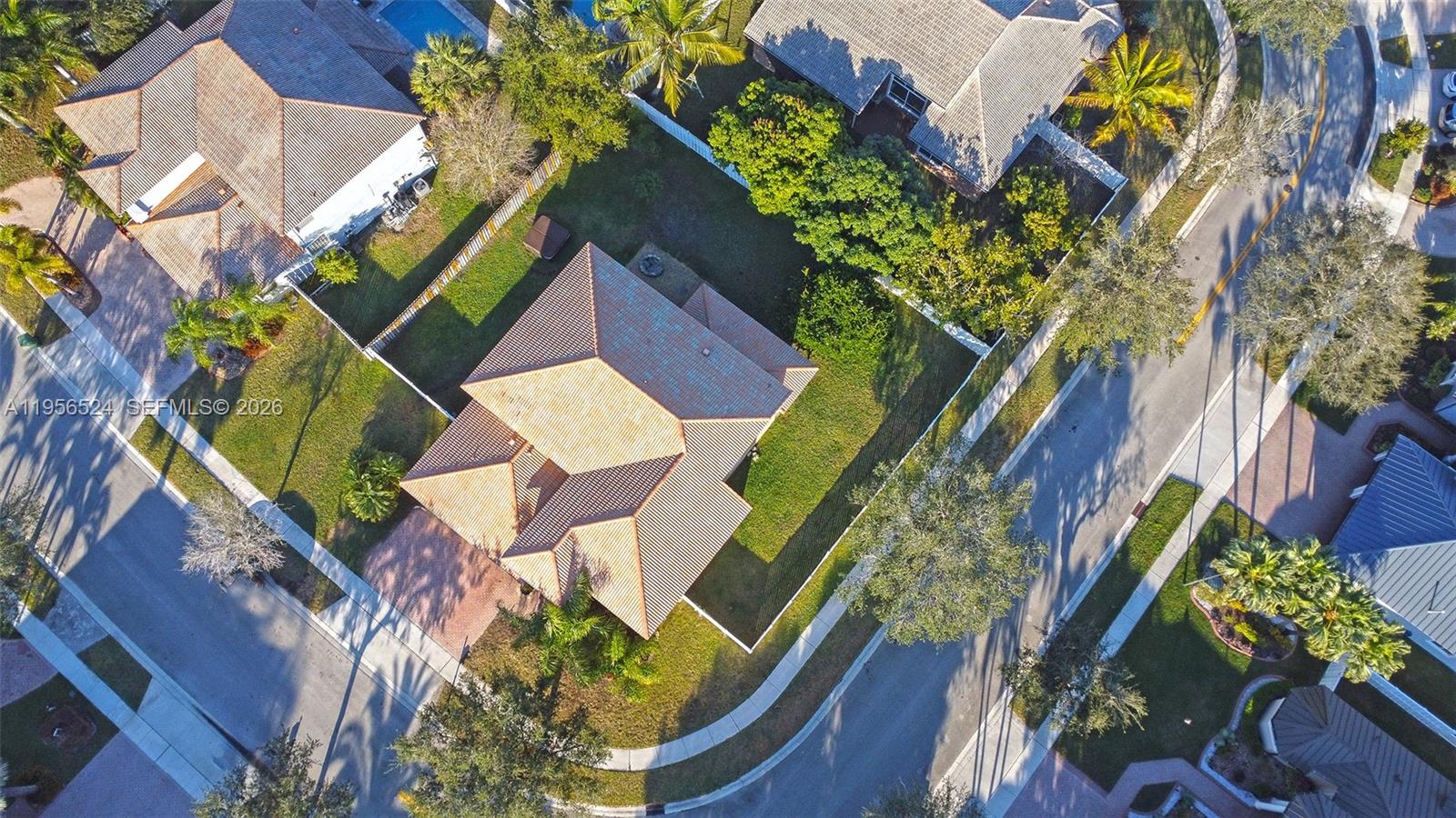 2023 NW 141st Ave Pembroke Pines, FL 33028