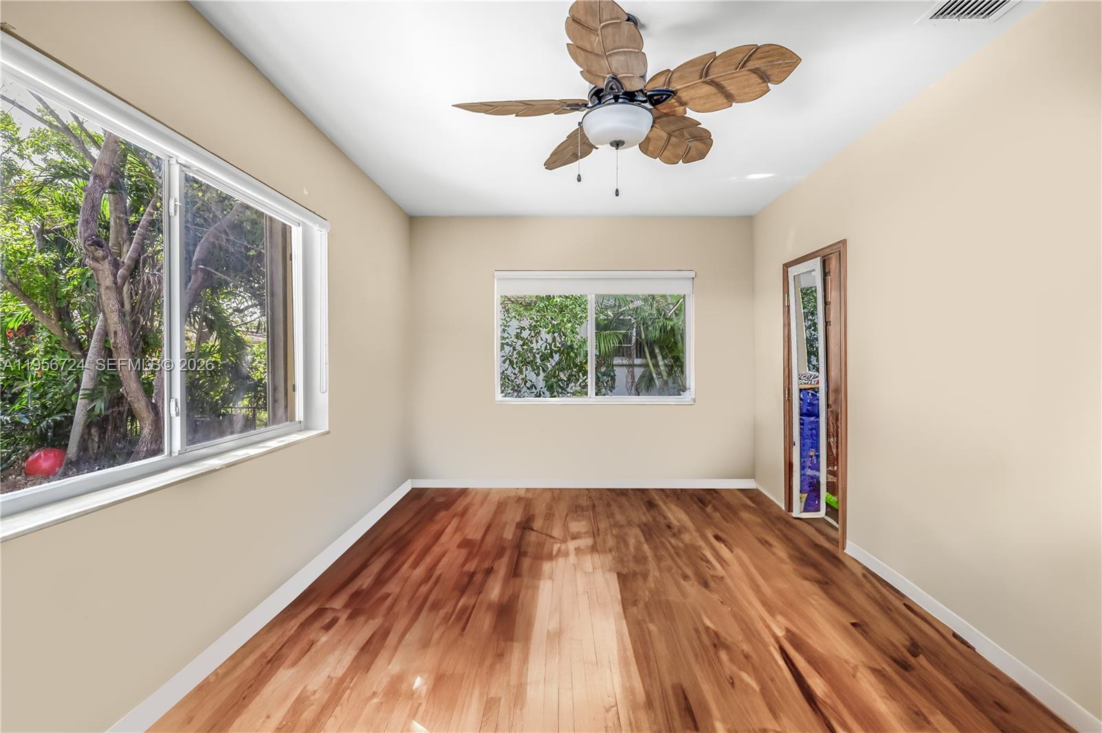 9457 Carlyle Ave Surfside, FL 33154