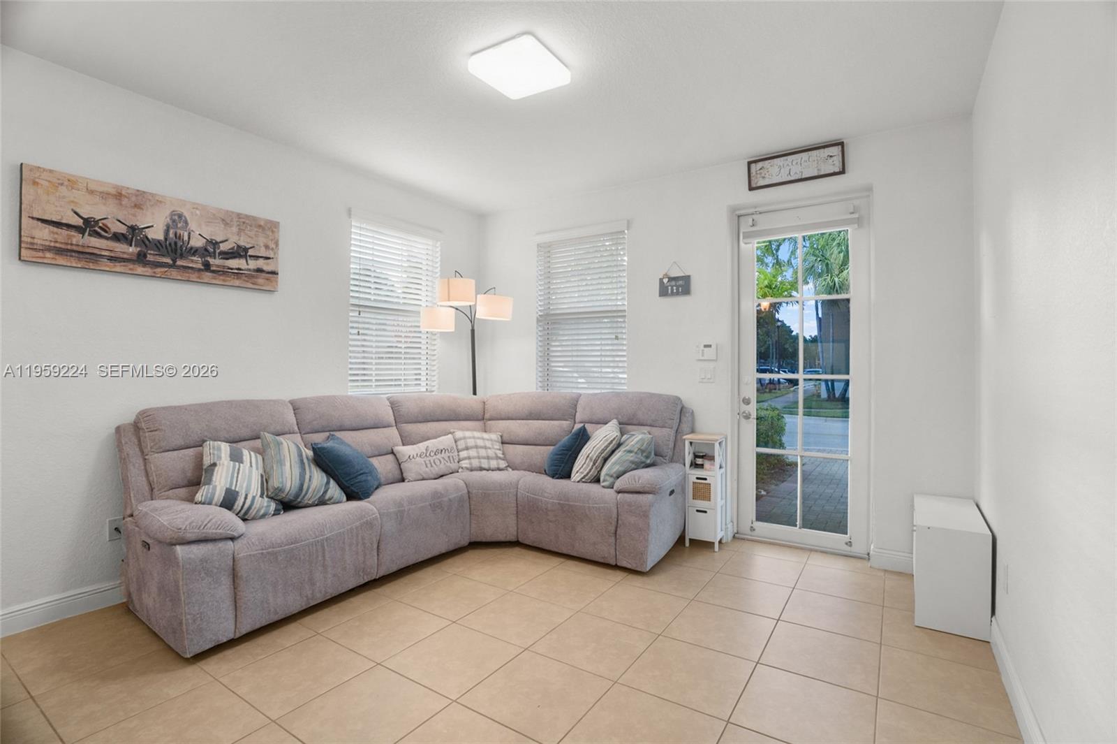 14774 SW 10th St #10502 Pembroke Pines, FL 33027