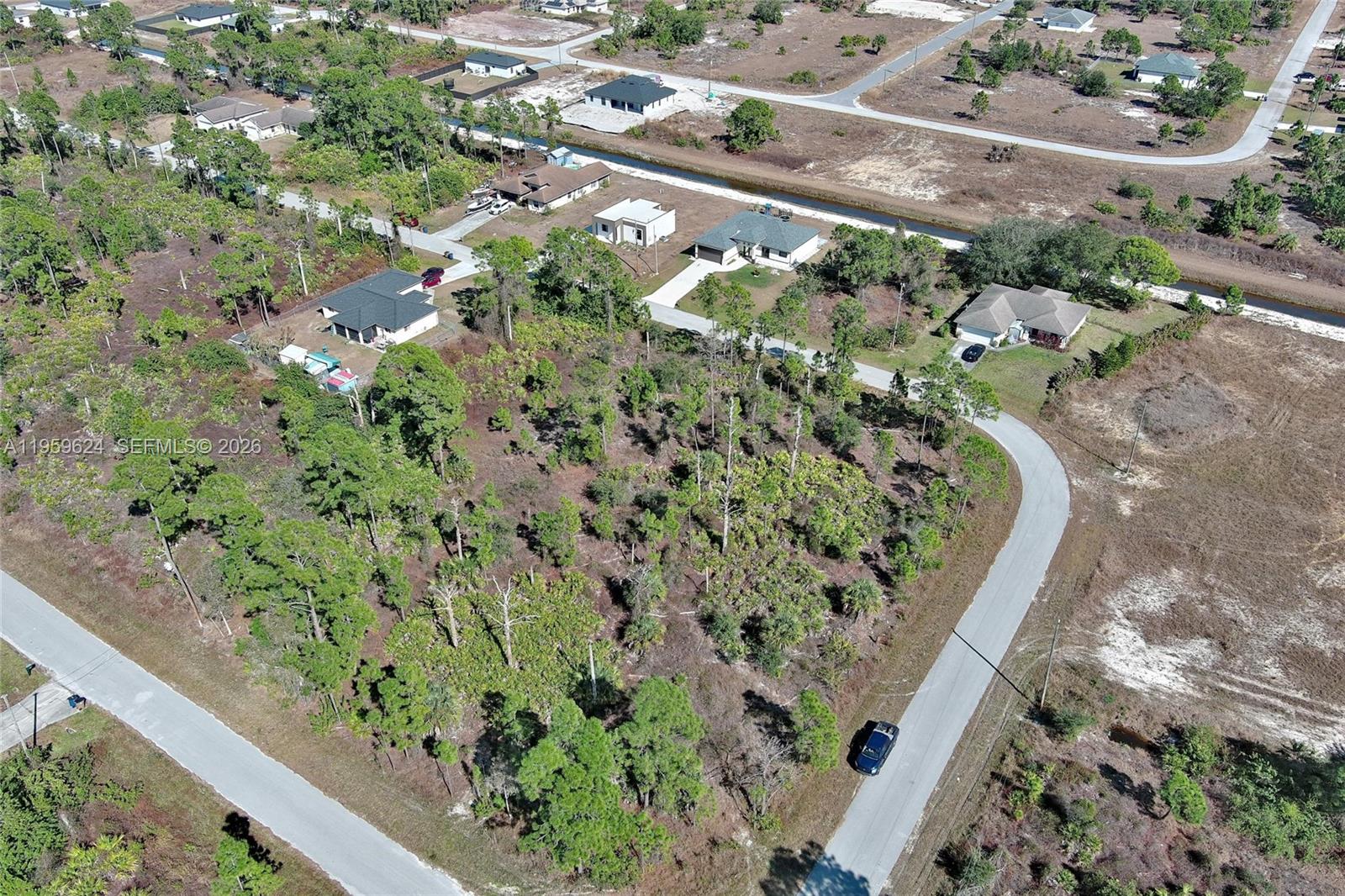 1053 Fayette Ave Lehigh Acres, FL 33974