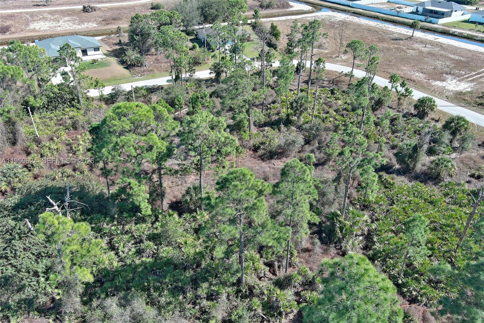 1053 Fayette Ave Lehigh Acres, FL 33974