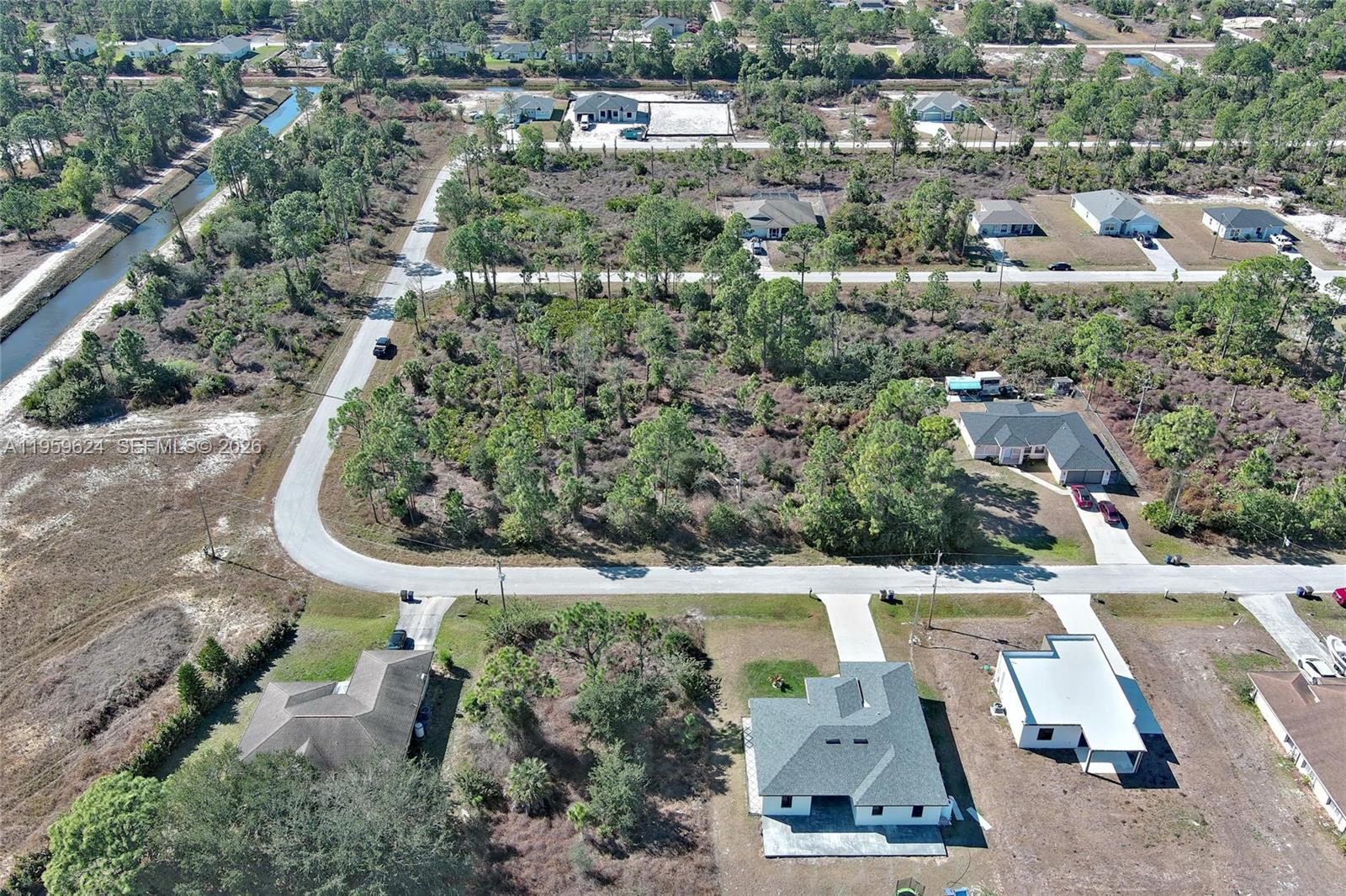 1053 Fayette Ave Lehigh Acres, FL 33974