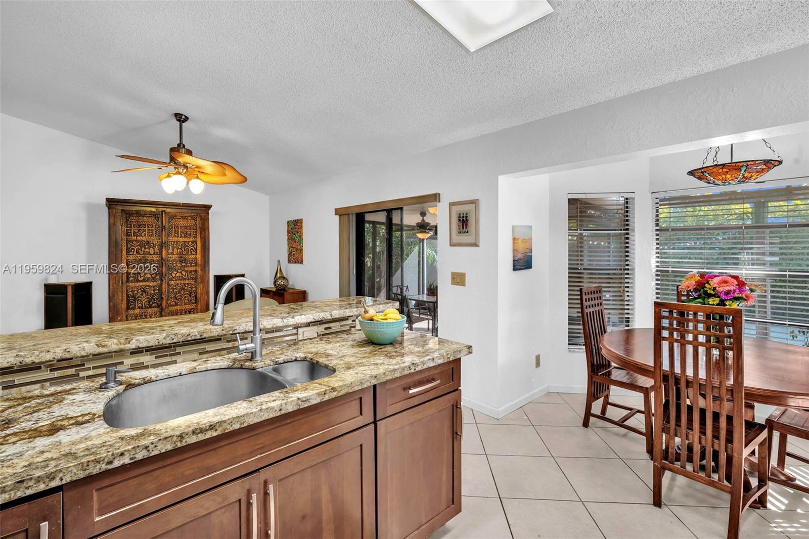 9300 NW 32nd Mnr Sunrise, FL 33351