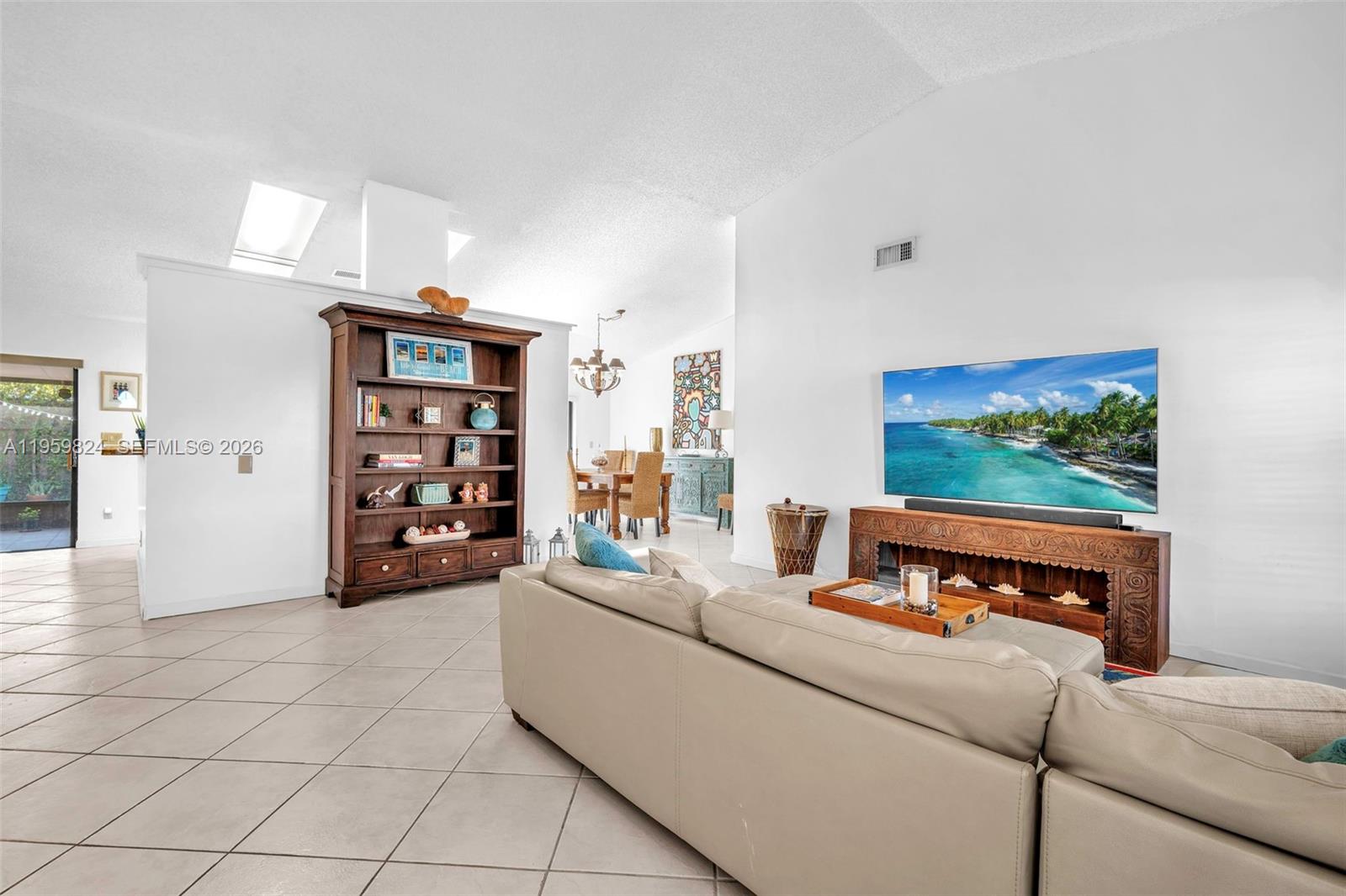 9300 NW 32nd Mnr Sunrise, FL 33351