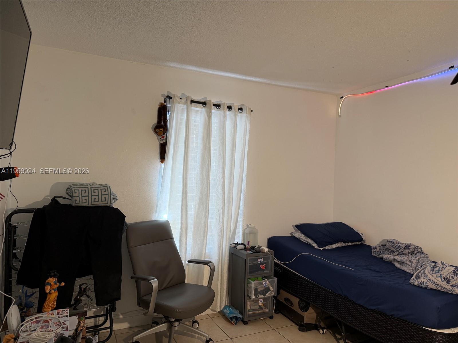 575 W 69th St #205 Hialeah, FL 33014