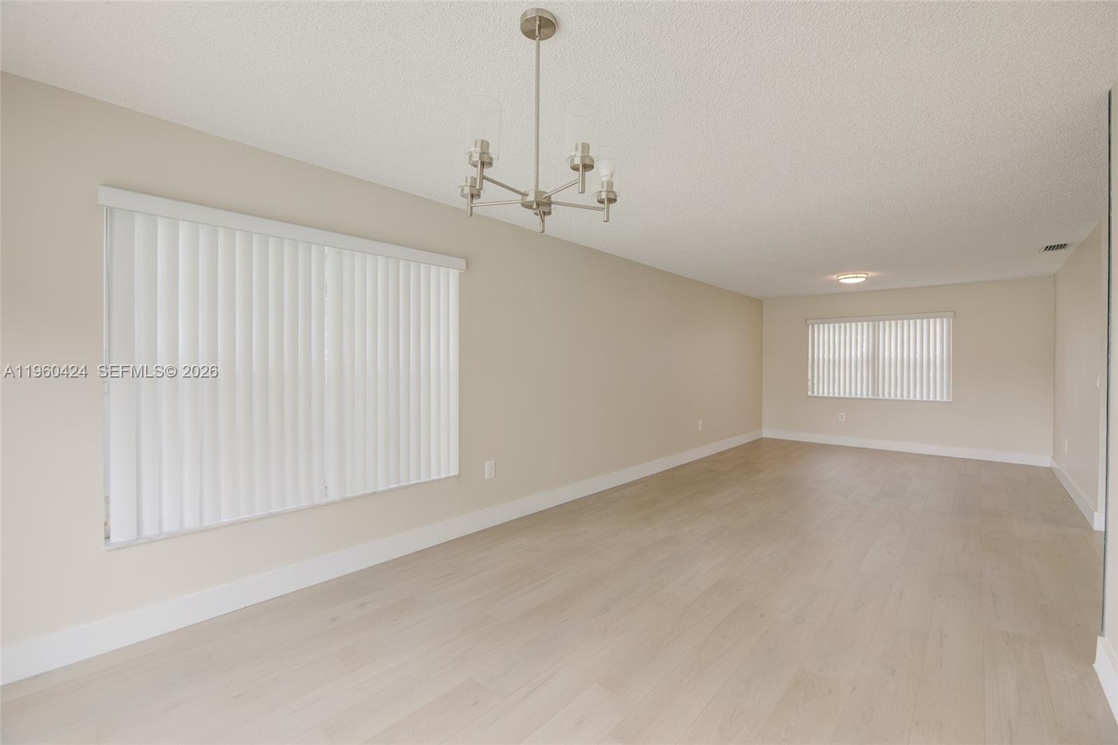 13377 NW 7th St Plantation, FL 33325