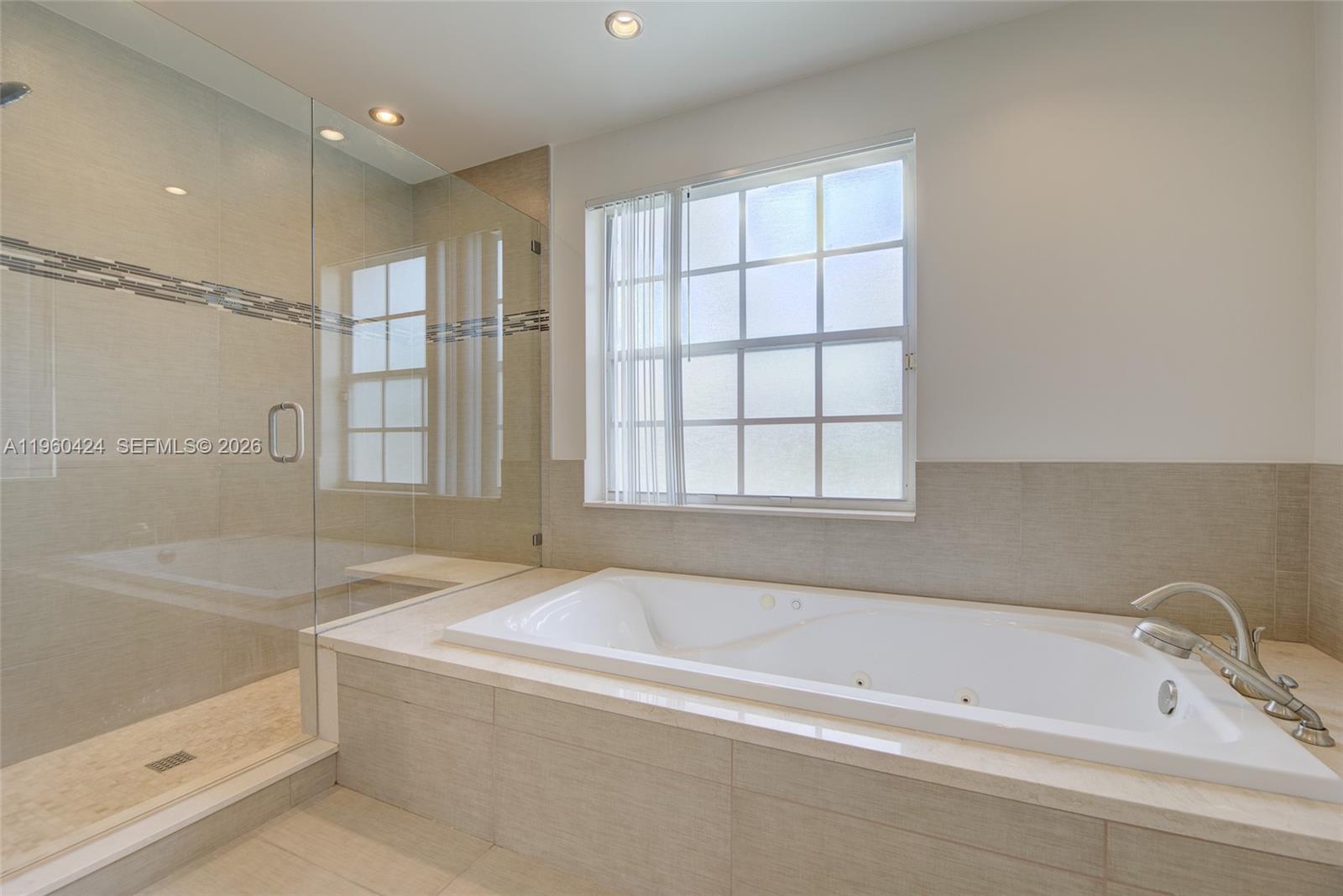 13377 NW 7th St Plantation, FL 33325