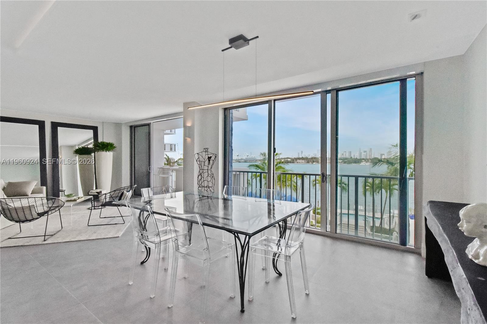 800 West Ave #421 Miami Beach, FL 33139