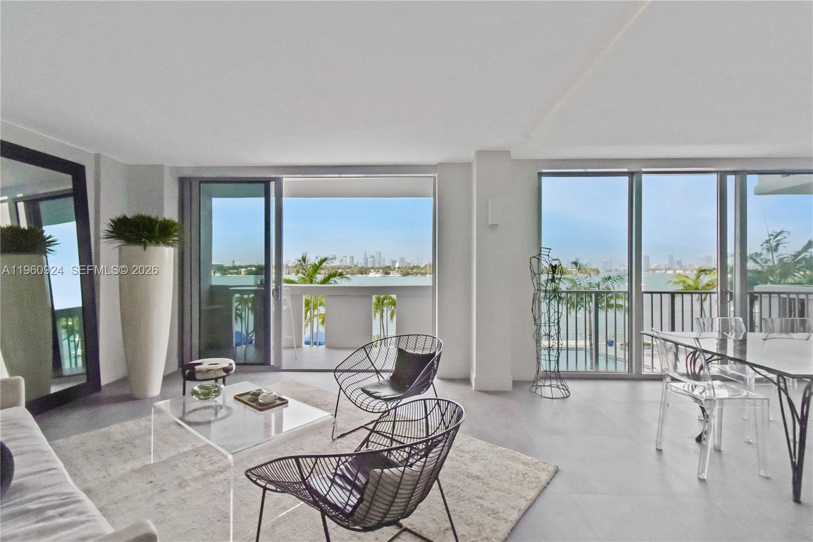 800 West Ave #421 Miami Beach, FL 33139