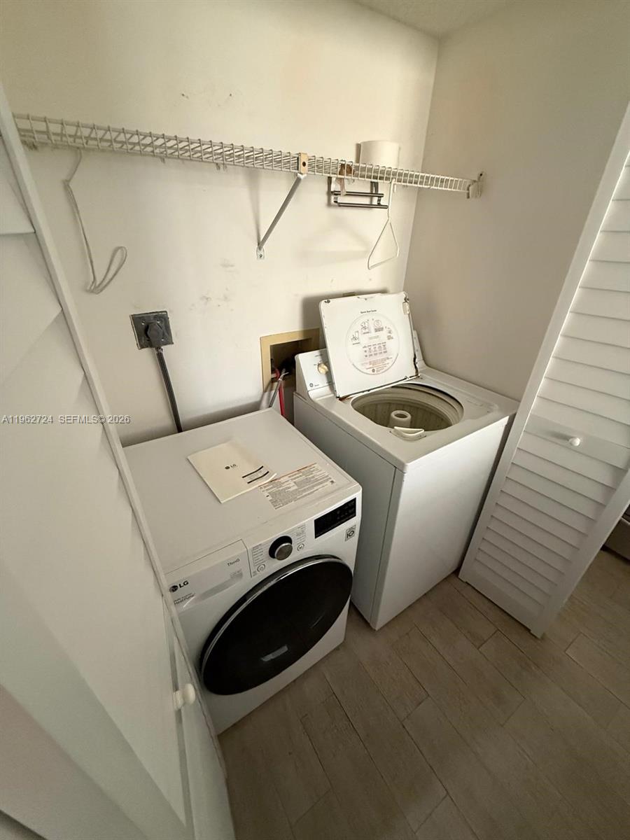 image Brickell Key Two14