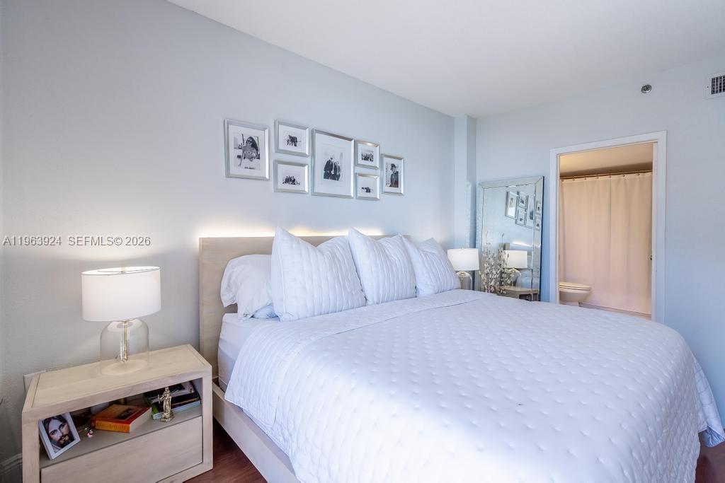 image Brickell Key Two10