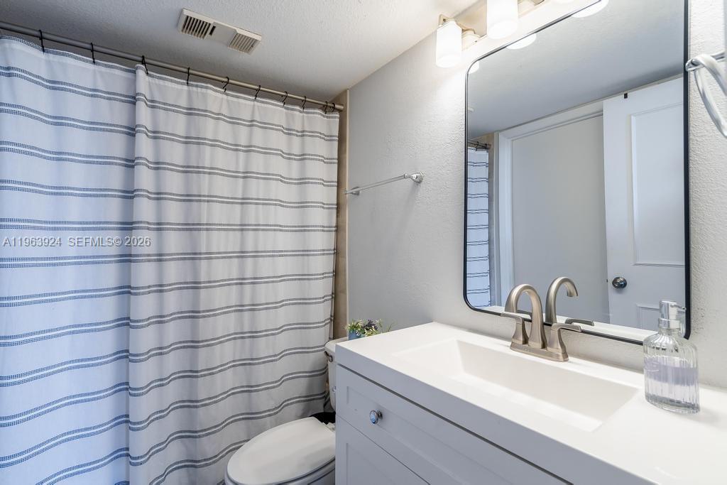 image Brickell Key Two11