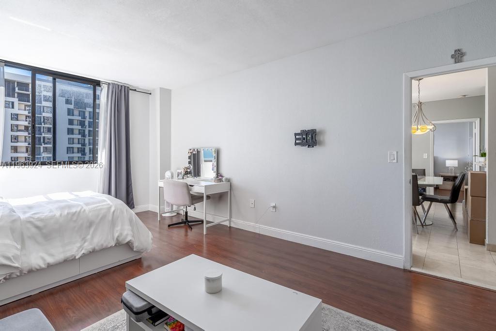 image Brickell Key Two13