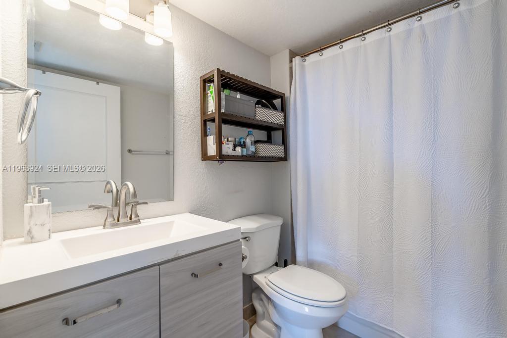 image Brickell Key Two17