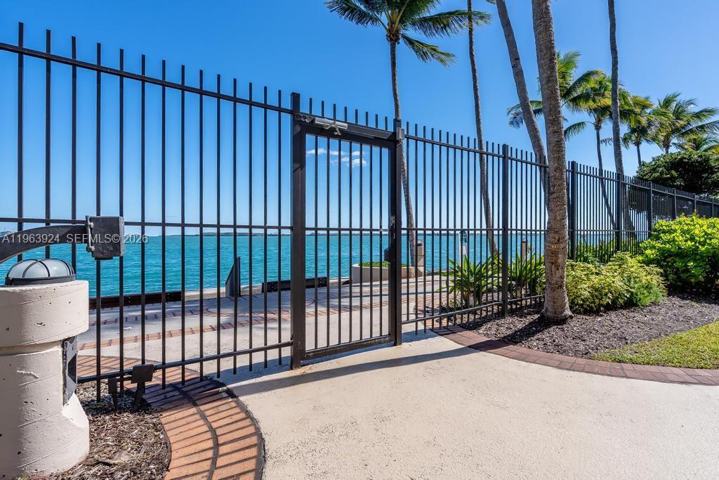 image Brickell Key Two26