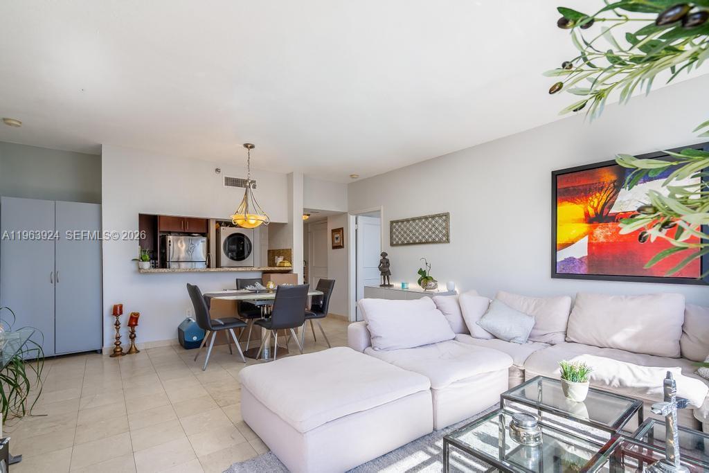 image Brickell Key Two6