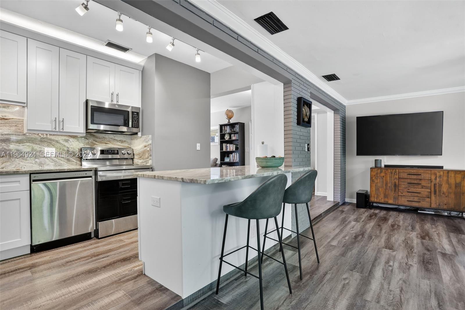 409 NW 28th Ct Wilton Manors, FL 33311