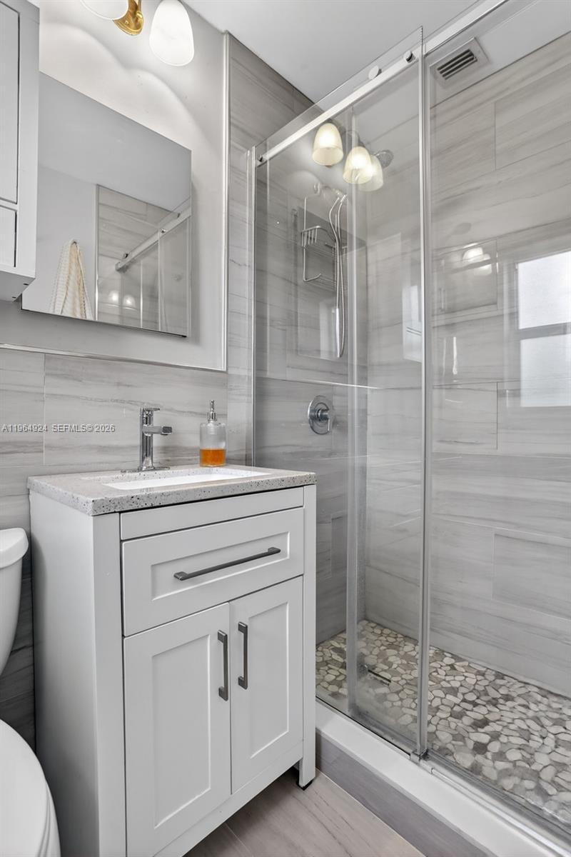 409 NW 28th Ct Wilton Manors, FL 33311