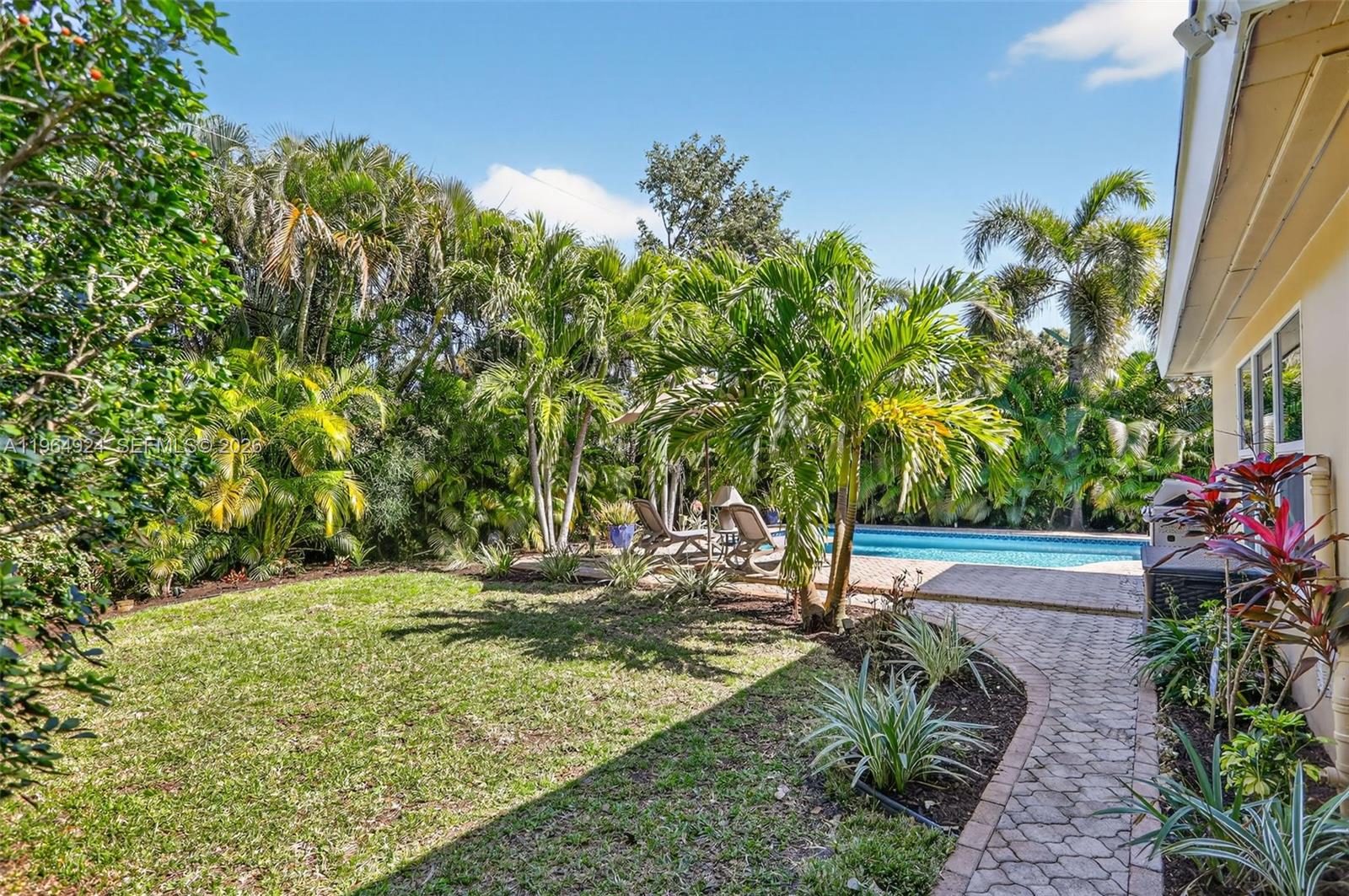 409 NW 28th Ct Wilton Manors, FL 33311