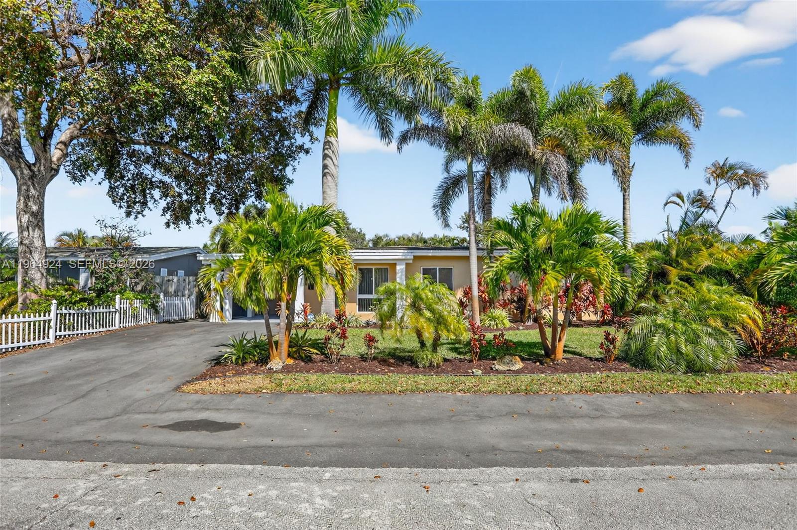 409 NW 28th Ct Wilton Manors, FL 33311