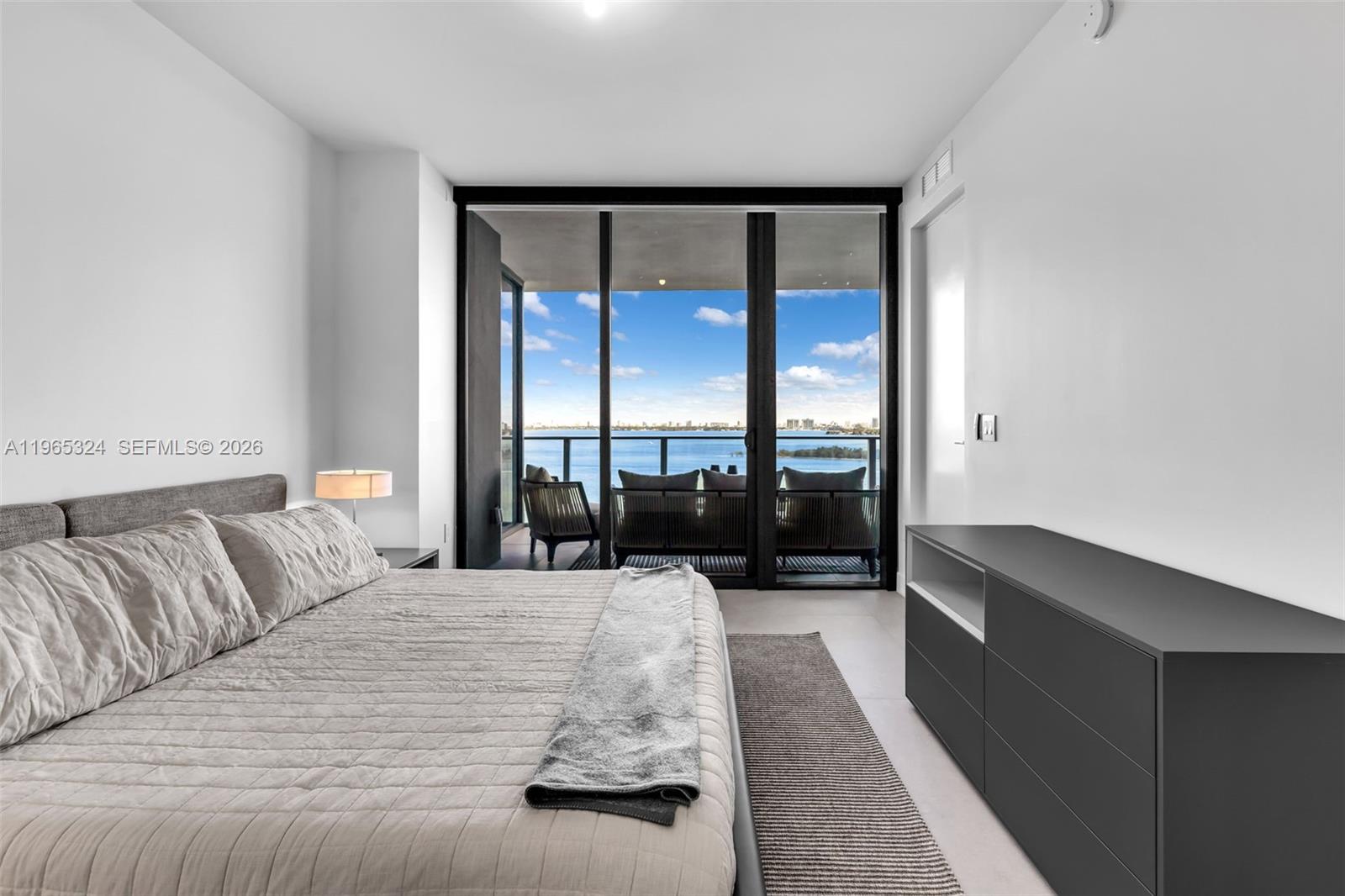 700 NE 24th St #1203 Miami, FL 33137