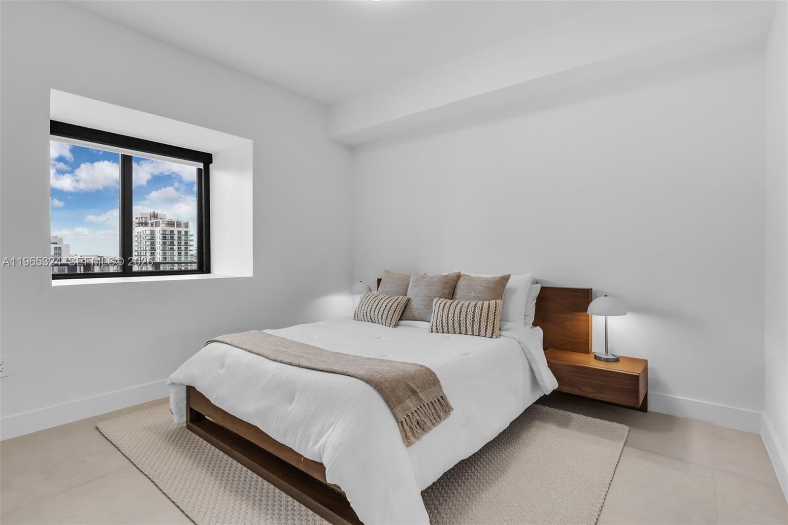 700 NE 24th St #1203 Miami, FL 33137