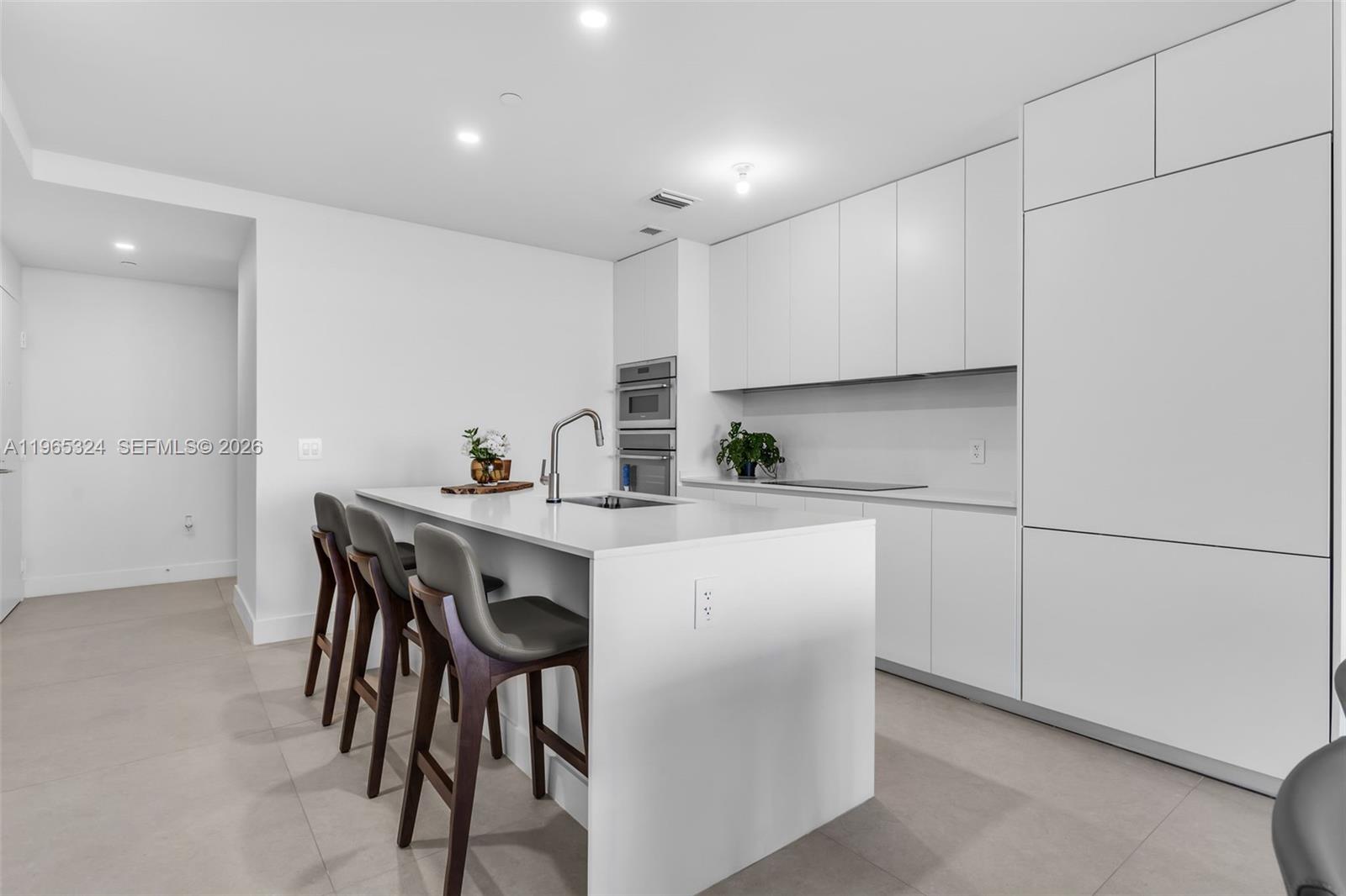 700 NE 24th St #1203 Miami, FL 33137