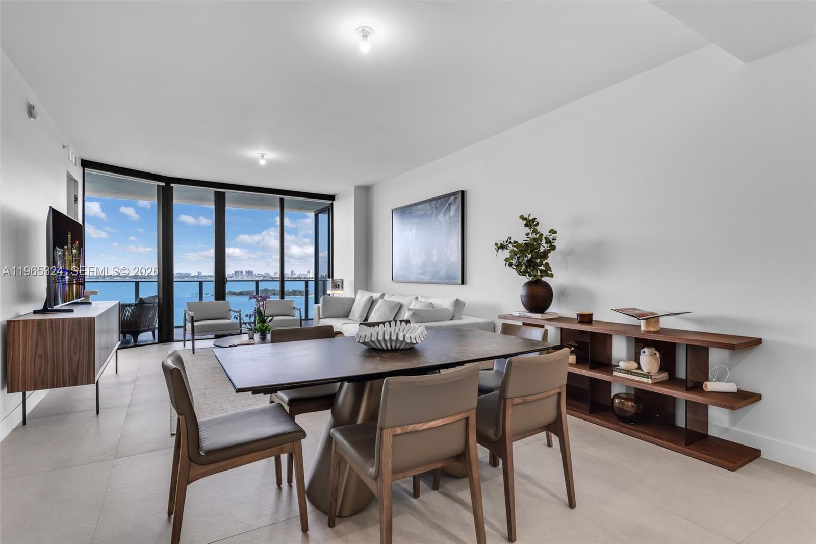 700 NE 24th St #1203 Miami, FL 33137