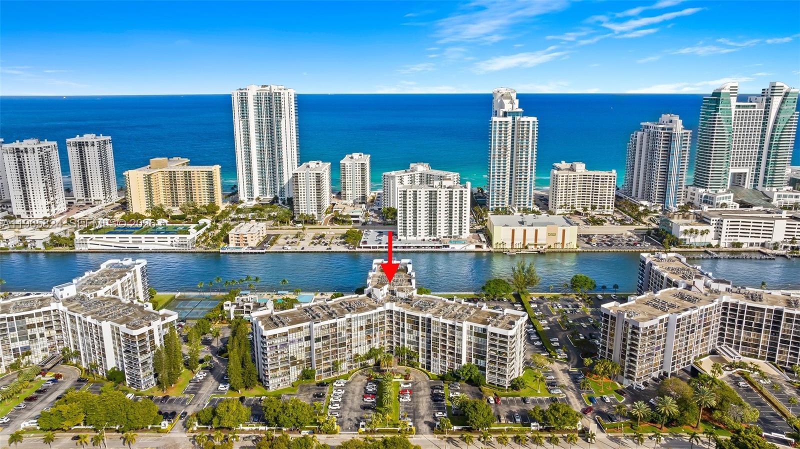 800 Parkview Dr #221 Hallandale Beach, FL 33009