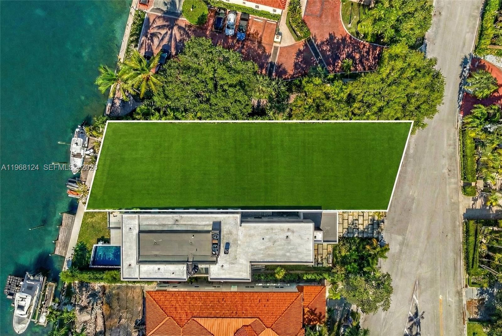 9064 Bay Dr Surfside, FL 33154