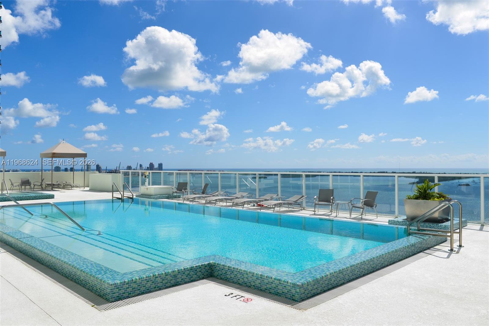 image Emerald at Brickell16