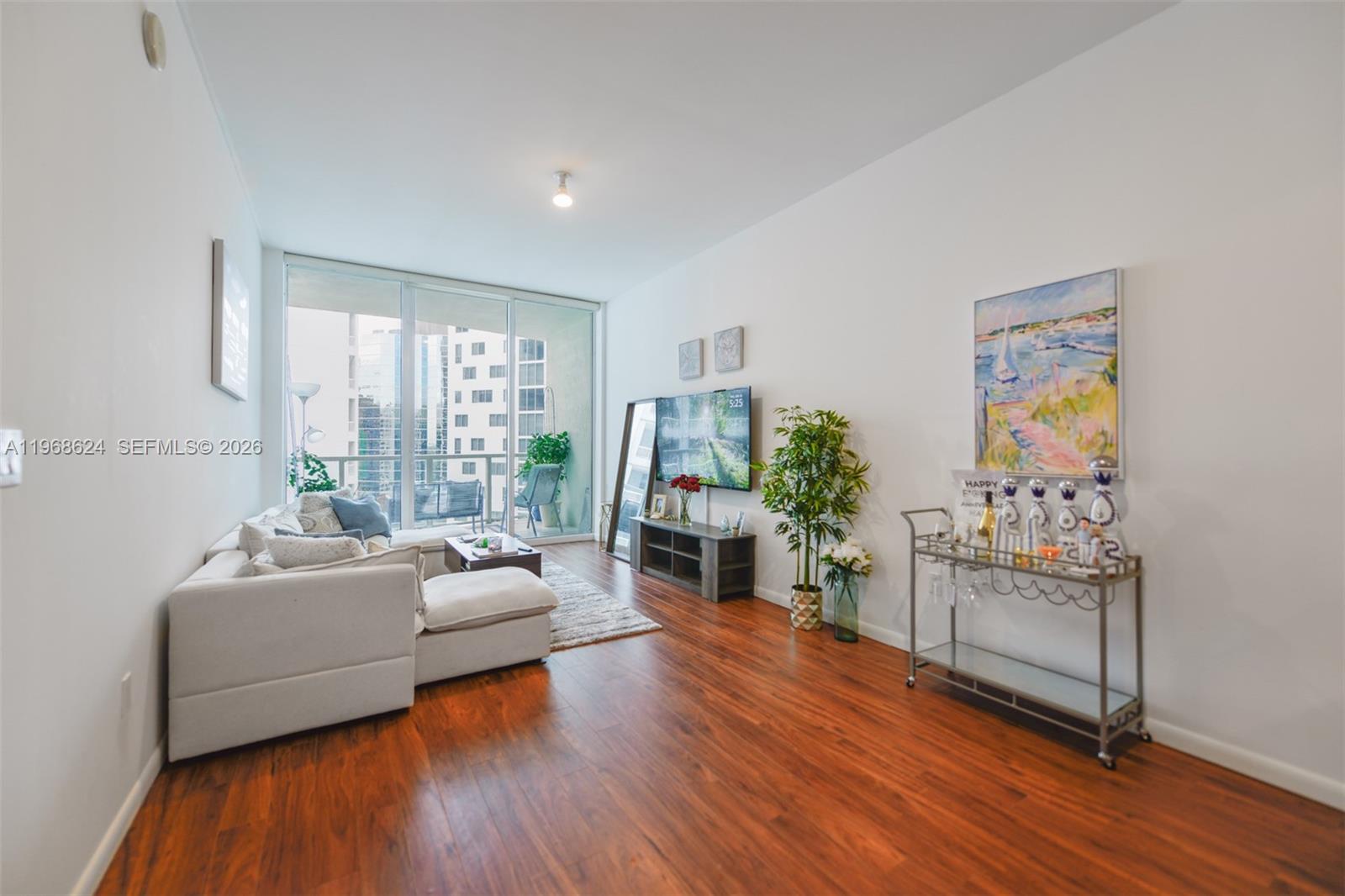 image Emerald at Brickell2