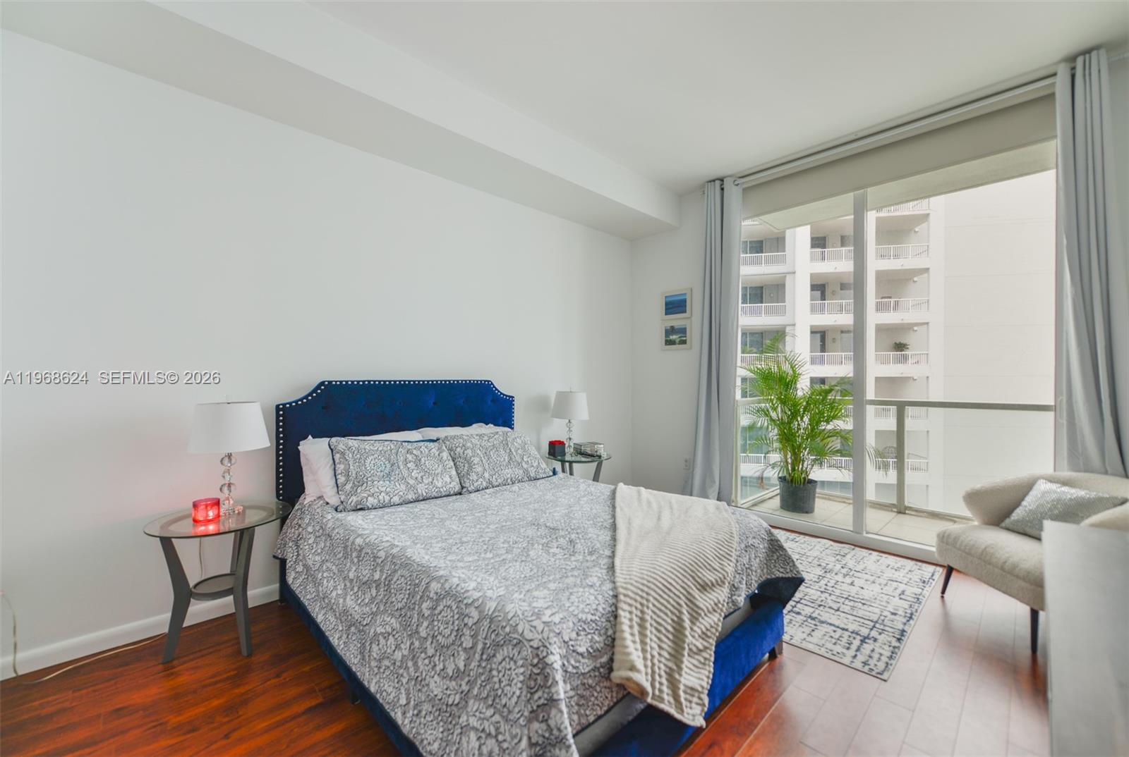 image Emerald at Brickell7