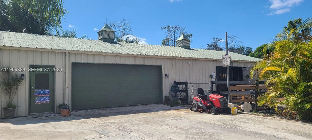 10920 Barn Rd Lake Worth, FL 33449