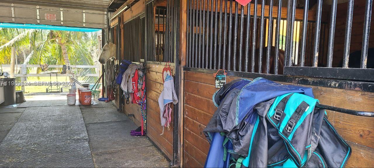 10920 Barn Rd Lake Worth, FL 33449