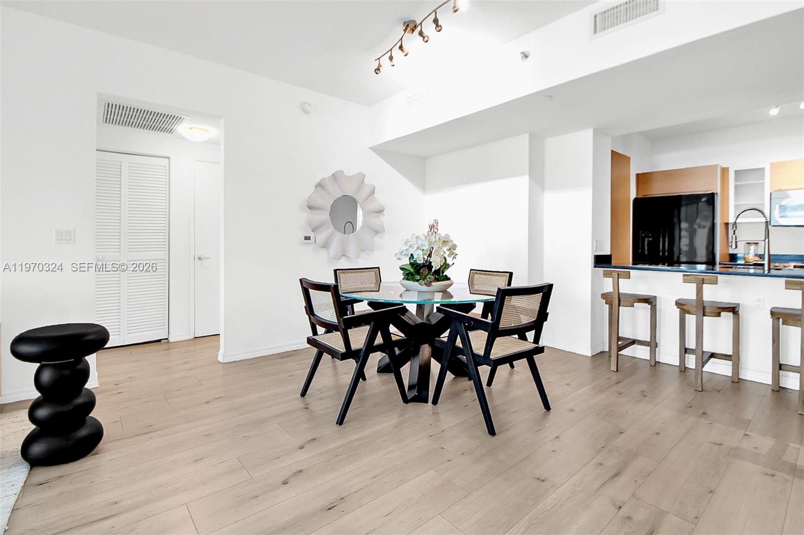 951 Brickell Ave #505 Miami, FL 33131