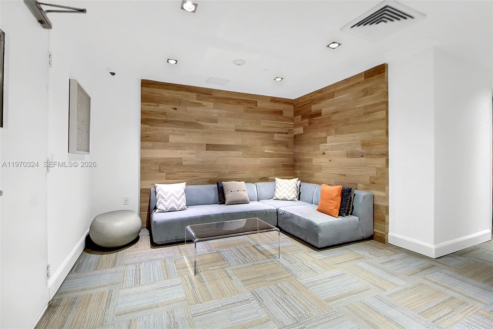 951 Brickell Ave #505 Miami, FL 33131