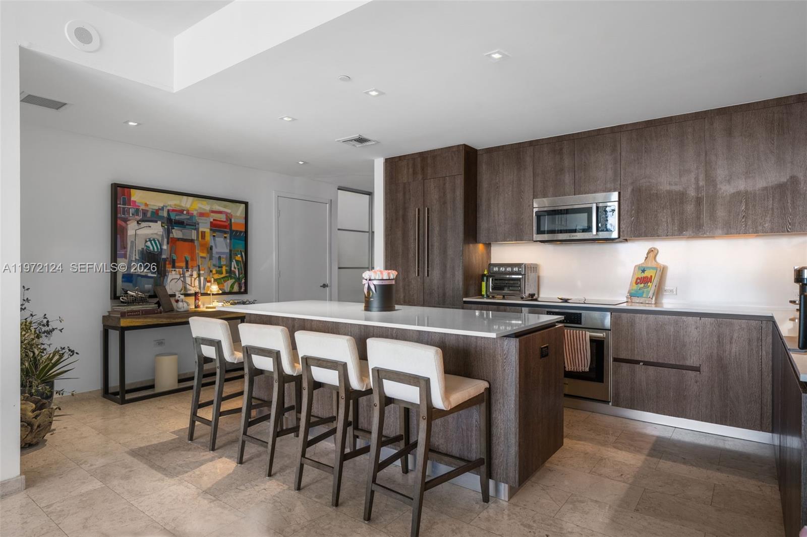 68 SE 6th St #3209 Miami, FL 33131